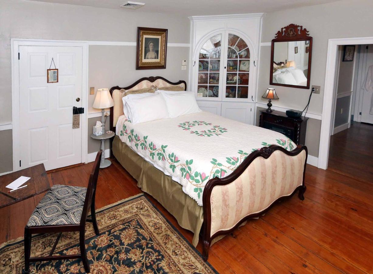 Hertzog Homestead Bed & Breakfast Ephrata Ngoại thất bức ảnh